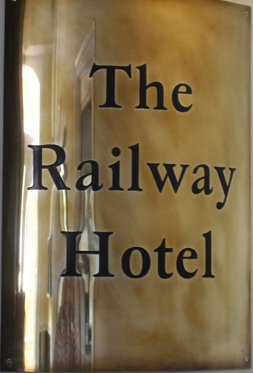 Railway Hotel Фавершам Экстерьер фото